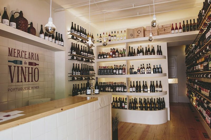 Mercearia do vinho apoia as exposições