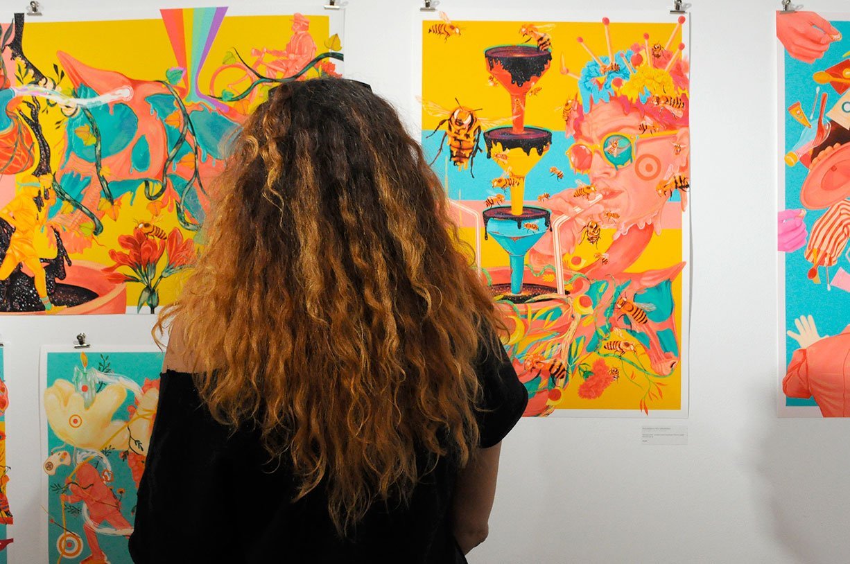 Rita-Ravasco teimosas ervas daninhas exposição