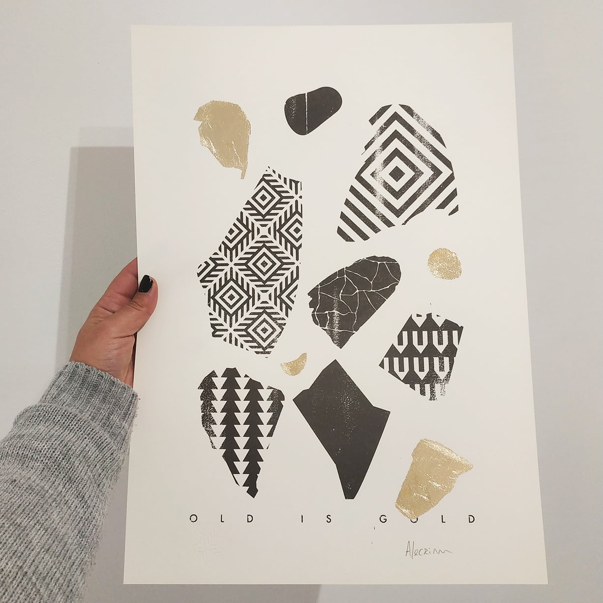 Old-is-Gold-Alecrim-2 fragmentos padroes preto ouro