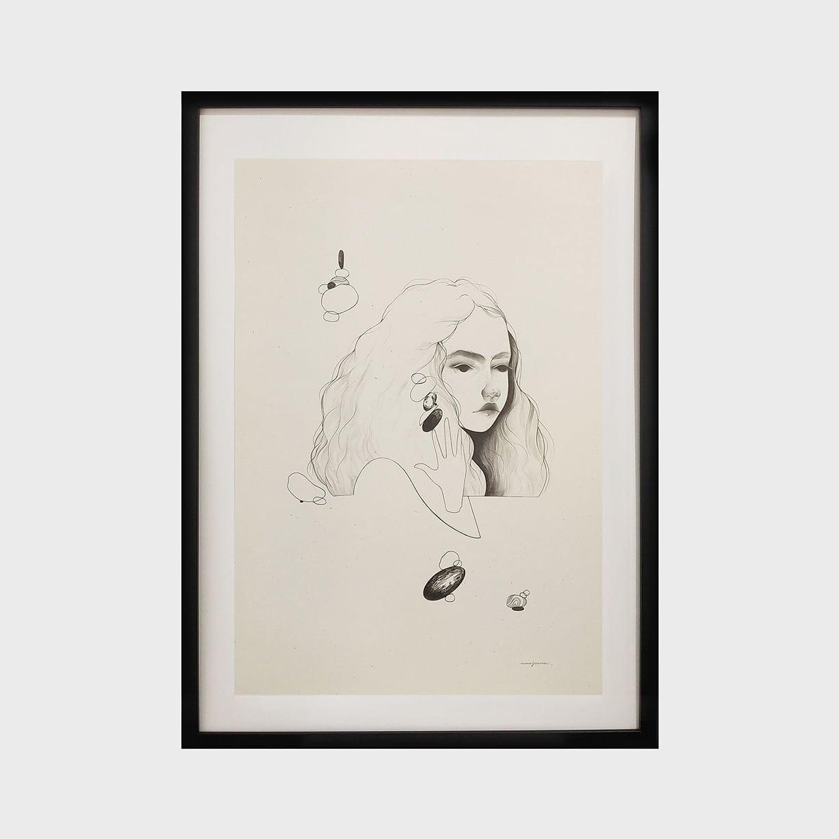 Uma-Joana-+Respeito Frame with drawing of a girl