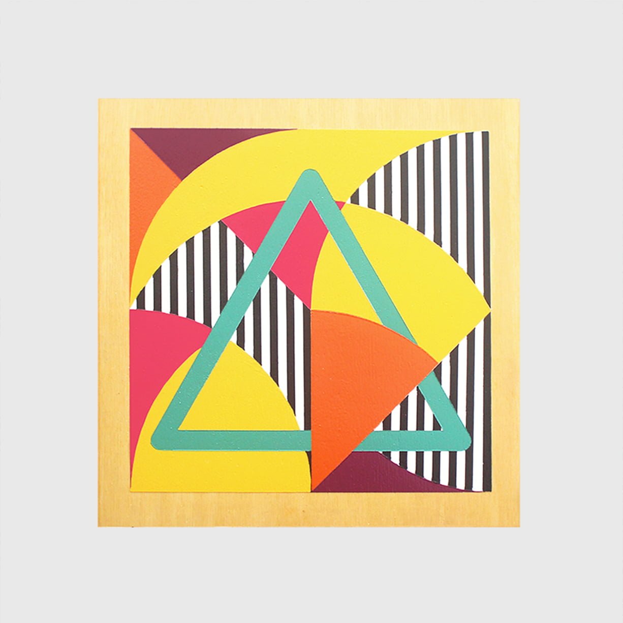 sequence-2-my-me-is-not-sem-apaixonarte triangle wood colors