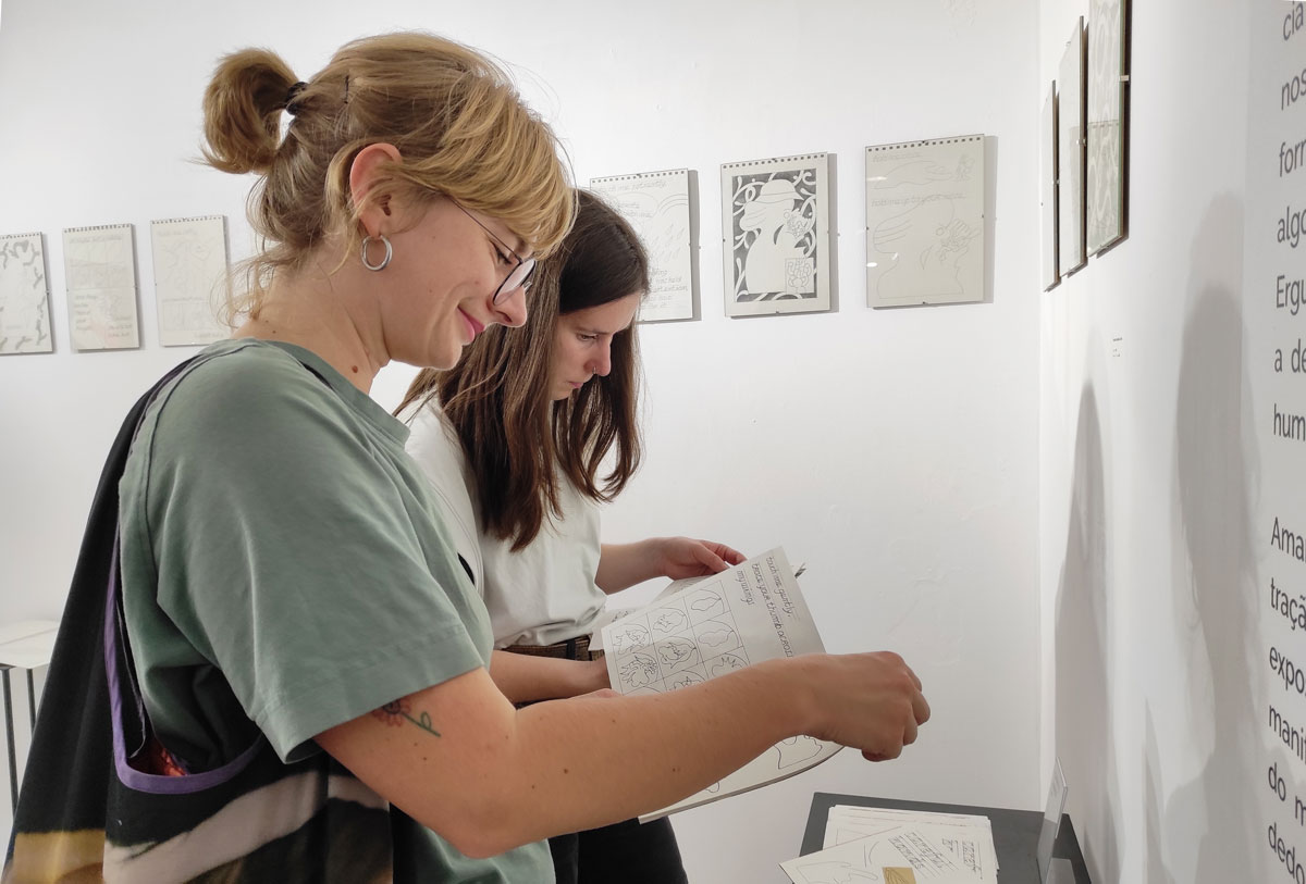 opening amargo's exhibition at Apaixonarte gallery