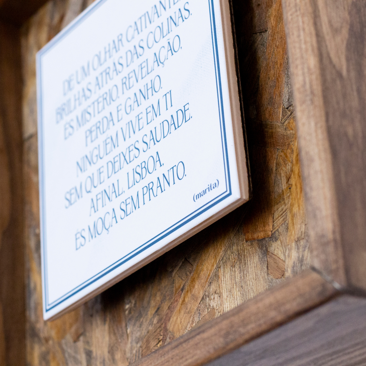 afinal-lisboa-marita-apaixonarte03 Tile on a frame by Marita