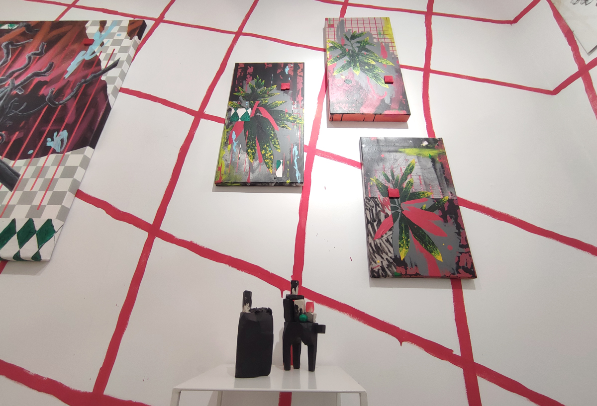 art exhbition wall made by tiago hesp for Apaixonarte gallery