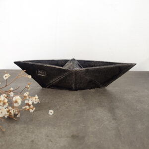 Black ceramic paperboat