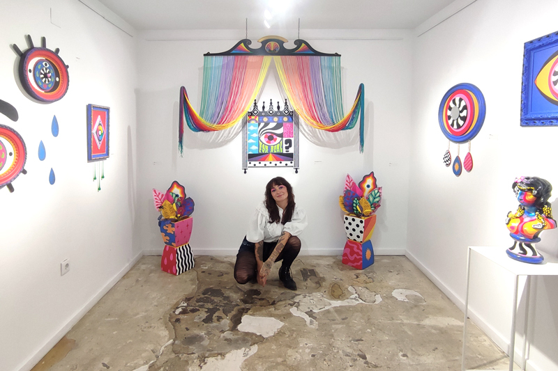 the asrtist bunny on her art show opening at apaixonarte gallery