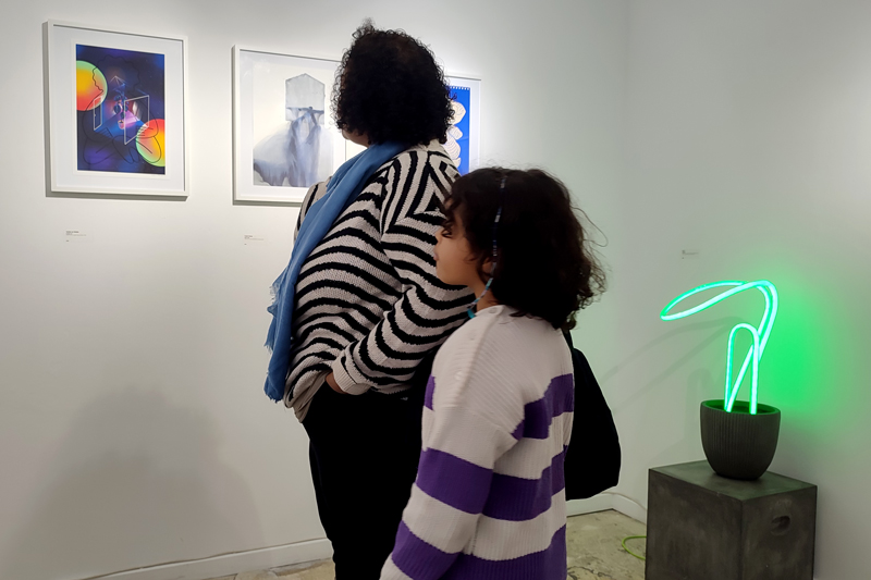 Photo from the opening of the group show exhibition CHÃO at apaixonarte gallery