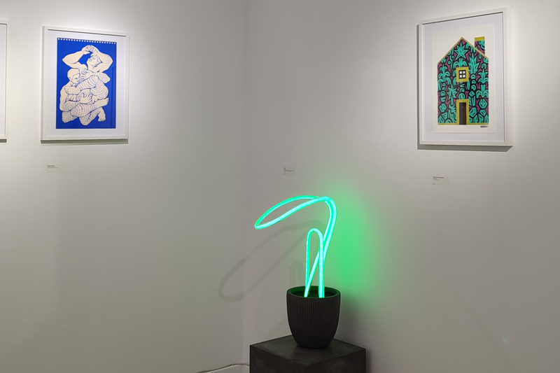 Photo the group show exhibition CHÃO at apaixonarte gallery