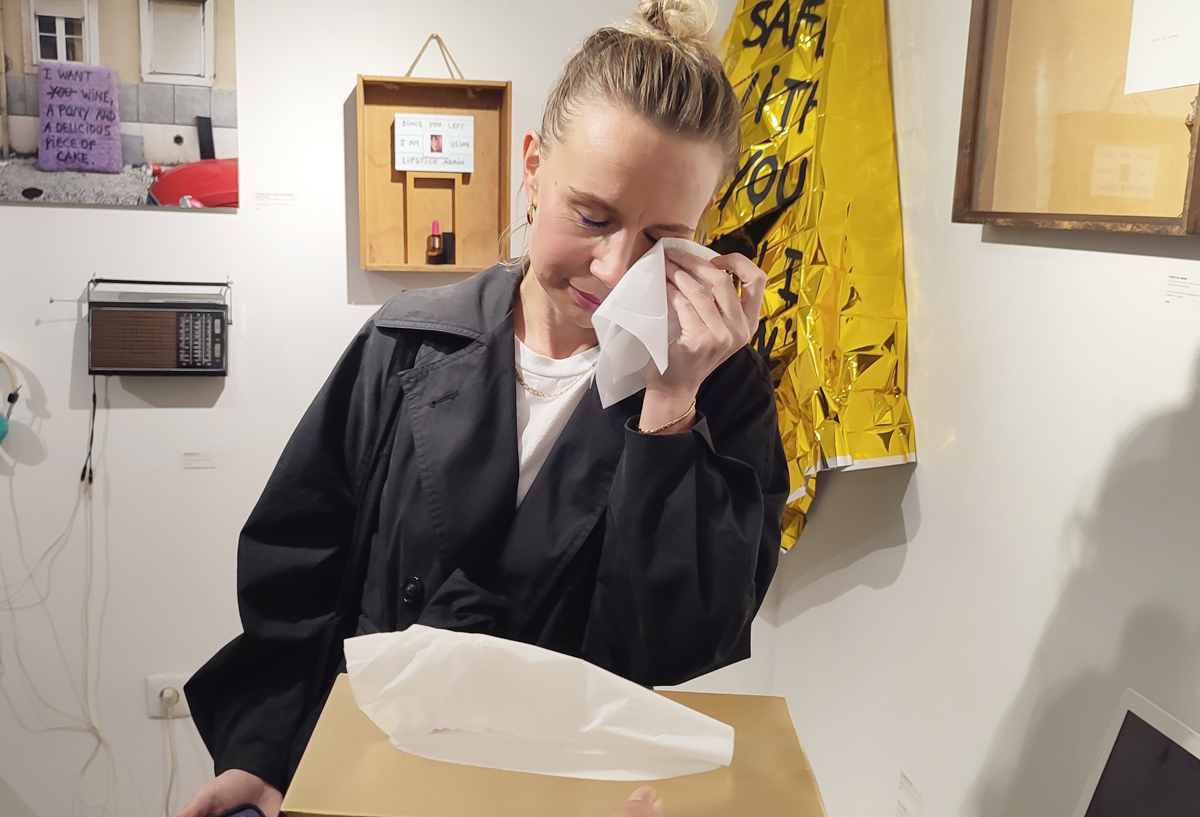 opening of the art exhbition of dear anushka at apaixonarte