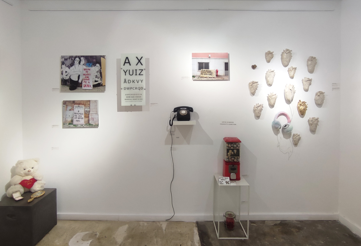 art exhbition of dear anushka at apaixonarte